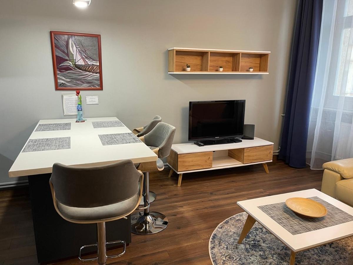Apartament Ratuszowy Jelenia Gora Luaran gambar